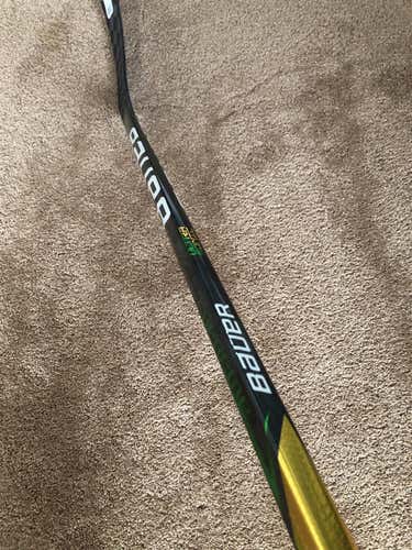 Senior Right Handed Supreme Ultra Sonic  Hockey Stick