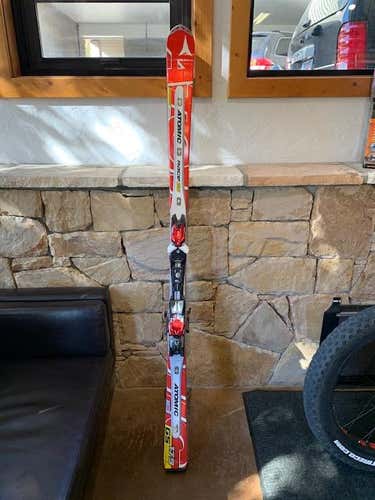 Used Unisex 2016 Atomic Racing Race GS Skis With Bindings Max Din 12