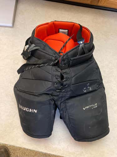 Black Senior Medium Vaughn Ventus LT80  Hockey Goalie Pants