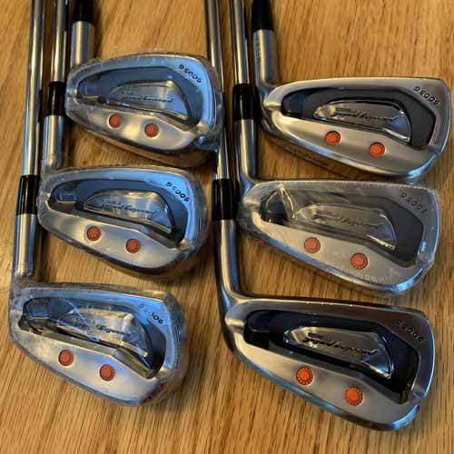 Men's Right Handed Genesis PP/Neo 9005g Extra Stiff Flex Steel Shaft Iron Set