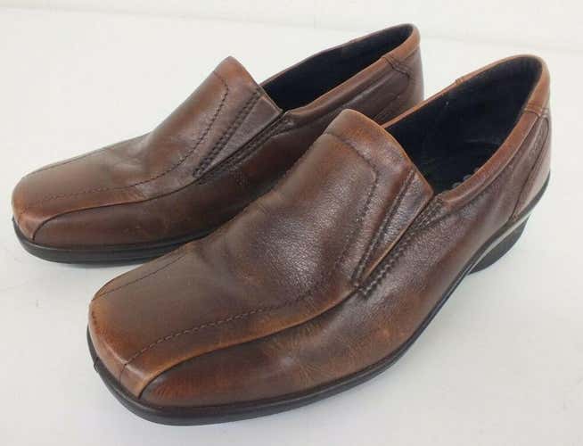 Ecco Brown Leather Slip-On Oxford Style Shoes EU 37 US Women's 6.5 Fast Shipping