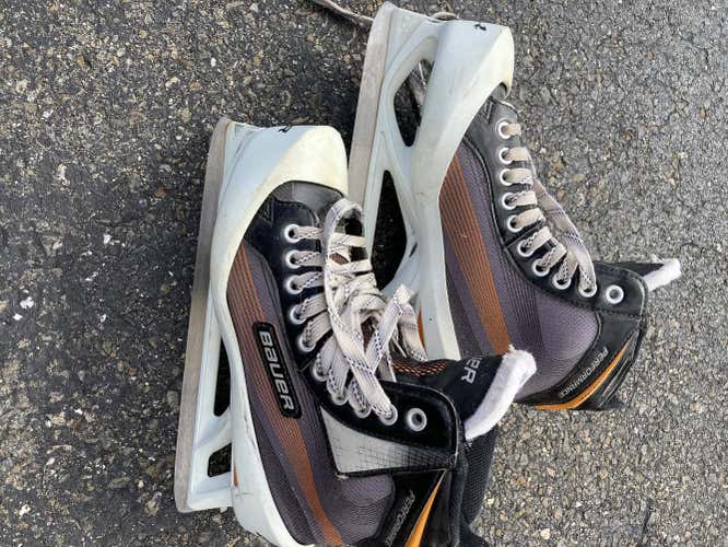 Used Senior Bauer Performance Hockey Goalie Skates Regular Width Size 6
