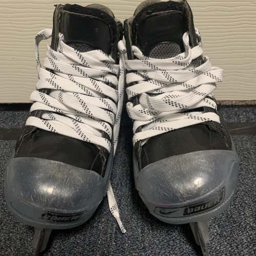 Bauer Supreme One55 Hockey Goalie Skates Junior 2 D Used