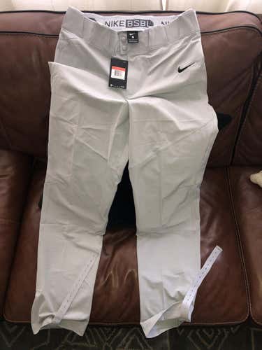 $80 NIKE Vapor Elite white BSBL Pants (LG)