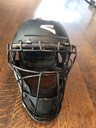 Kid Pitch (9YO-13YO) Easton Catcher's Mask