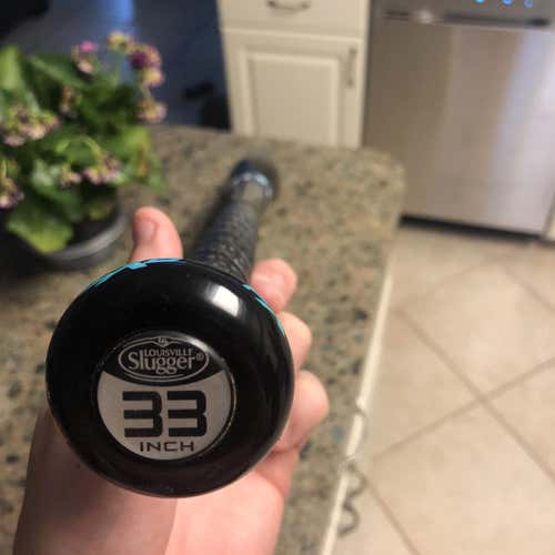 High School/College 2019 Louisville Slugger PXT (-10) 23 oz 33" Bat