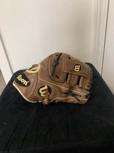Brown Used Infield A1000 11.5" Baseball Glove