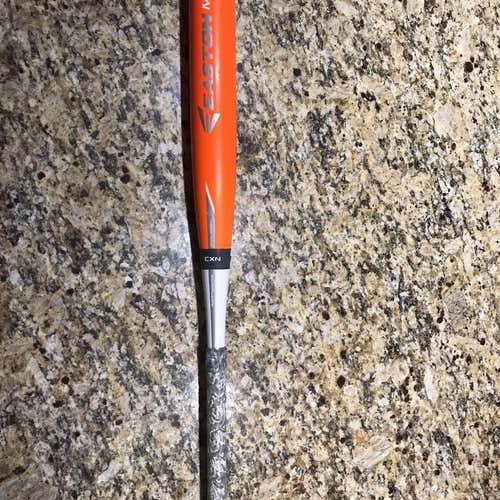 ORANGE BOMB DROPPER!!  BEAUTIFUL CONDITION!! 2015 Composite Easton Mako (-11) 20 oz 31" Bat.