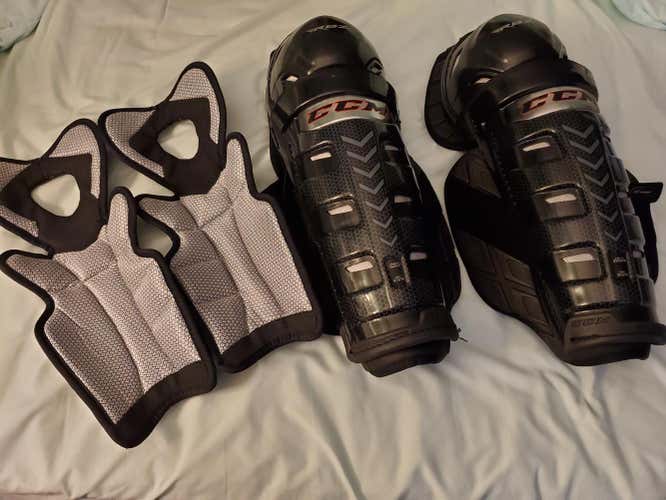 Used Senior CCM Rbz 150 Shin Pads