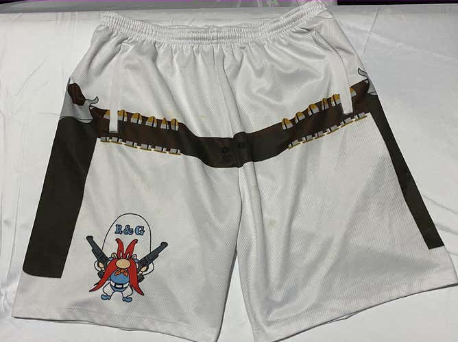 White Men's Used Adult XL Other Shorts