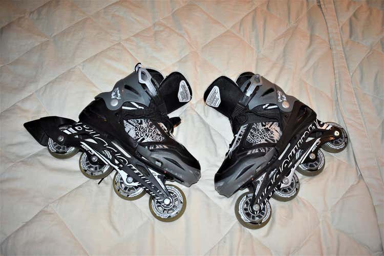 Bladerunner Phoenix Inline Skates, Adjustable sizes 5-8