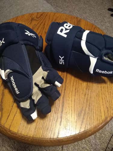 Used Reebok 5K Gloves 14"