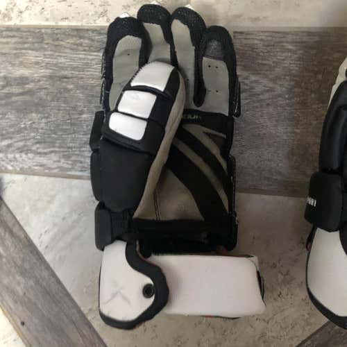 Used Under Armour Command Pro 13" Lacrosse Gloves