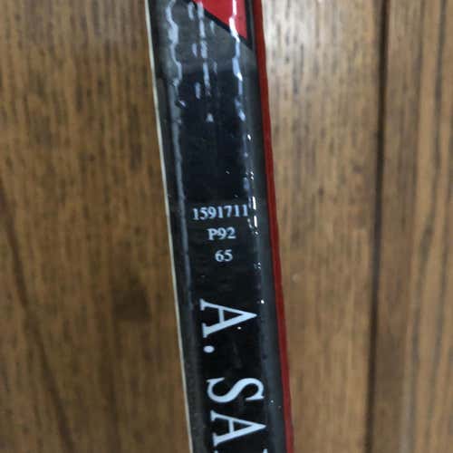 Intermediate Right Handed Nexus 2N Pro Mid Pattern Pro Stock Hockey Stick