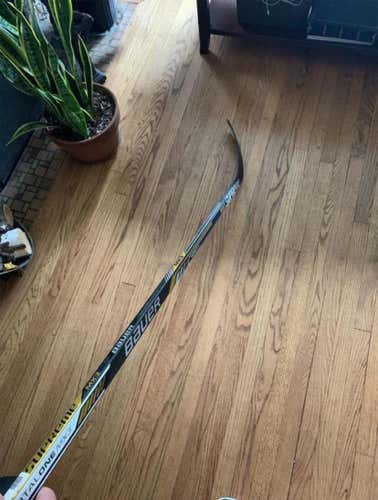 New Right Handed Mx3 Hockey Stick