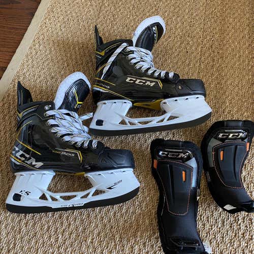 Senior CCM As3 Pro 8.5D Hockey Skates w extra Tongues