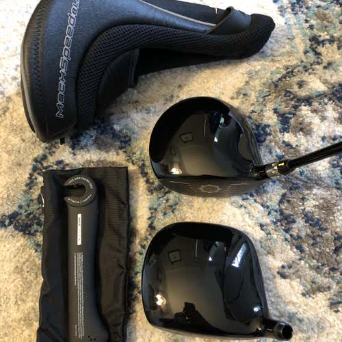 Men's Right Handed SQ Machspeed Black STR8-FIT Extra Stiff Flex 9.5 Loft Driver