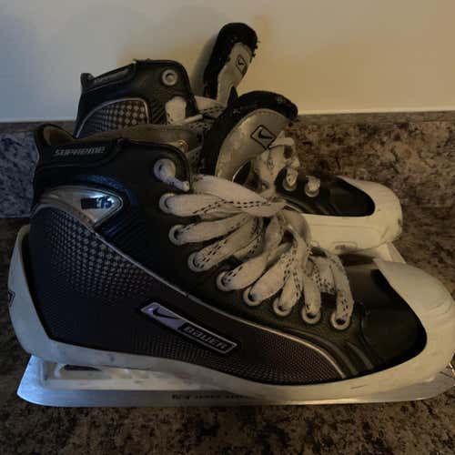 Junior Bauer Supreme One75 Regular Width Size 5.5 Hockey Goalie Skates