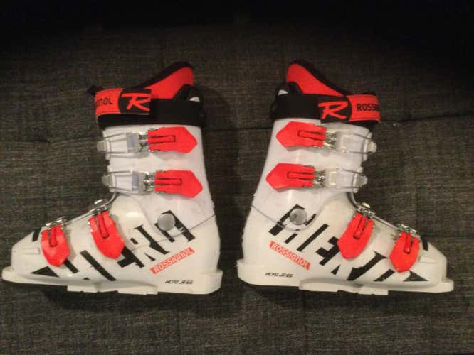 Used Rossignol Hero JR 65 Ski Boots