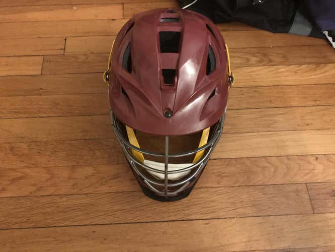 Like new maroon with silver cage cascade S