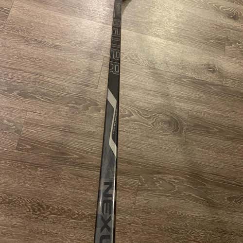 Bauer Nexus 1000 P92 RH Retail Hockey Stick