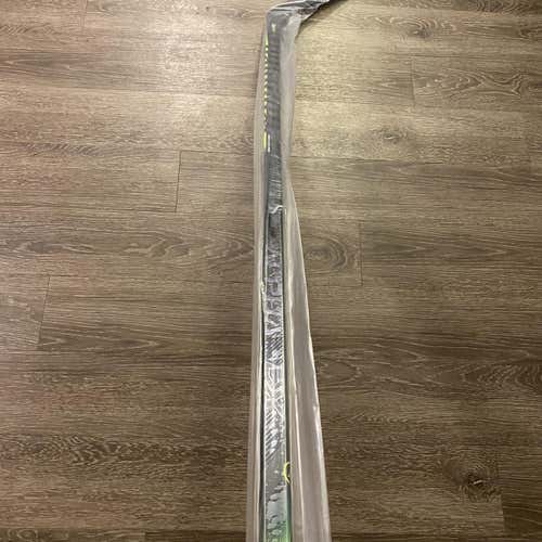 Warrior Alpha RH W28 Retail Hockey Stick