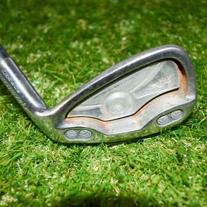 Taylormade 	XR 	9 Iron	Right Handed 	36"	Graphite 	Regular	New Grip
