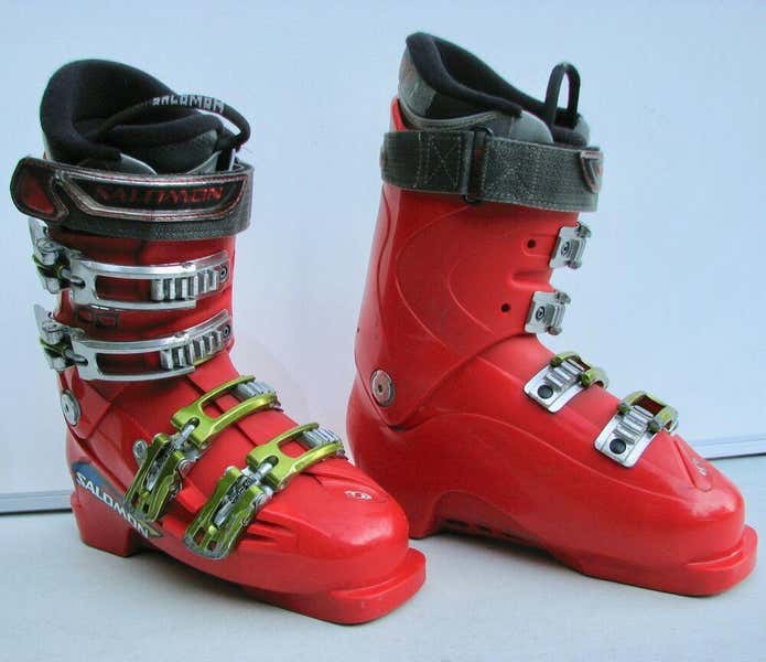 salomon falcon ski boots S/Pro Alpha 100 GW The perfect ski boot for young adventurers S/PRO DELTA BOA® 130 Alpine