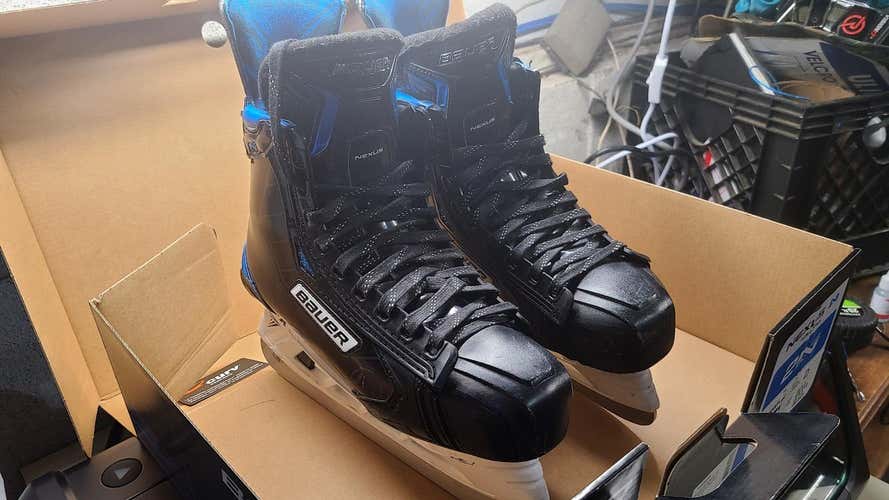 Used Senior Bauer Nexus 1N Hockey Skates Regular Width Size 7