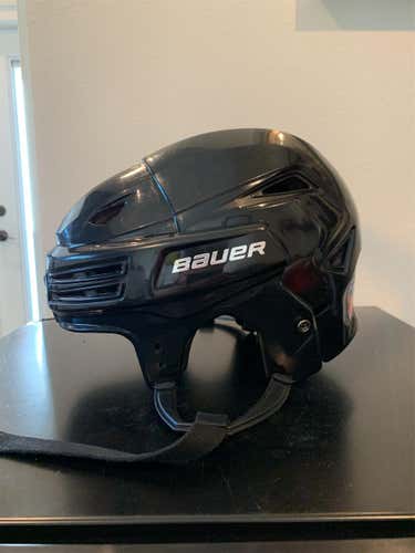 Black Used Medium Bauer Re-Akt 200  Helmet