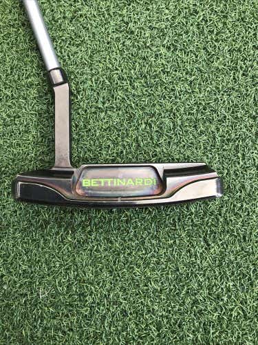 Bettinardi BB1350C Blade Putter MRH 34.5" Bettinardi Grip #3000 W/ Headcover