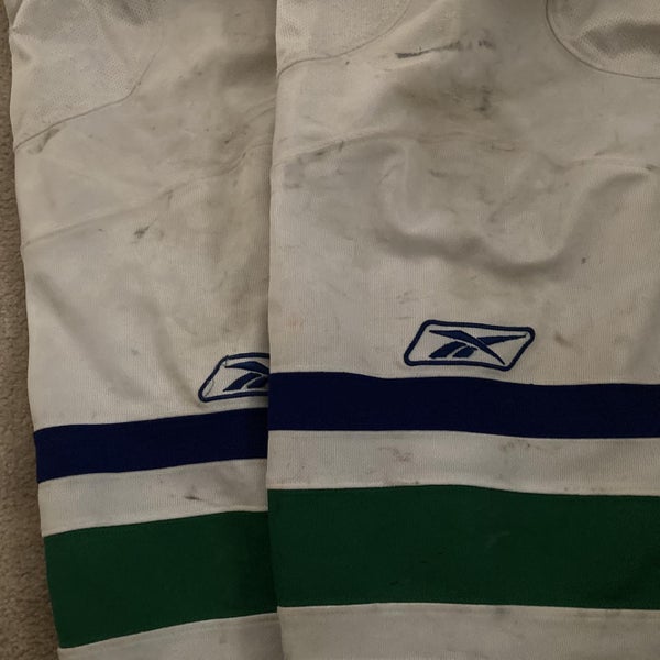 Reebok Vancouver Canucks Road Socks - Adult (XL)