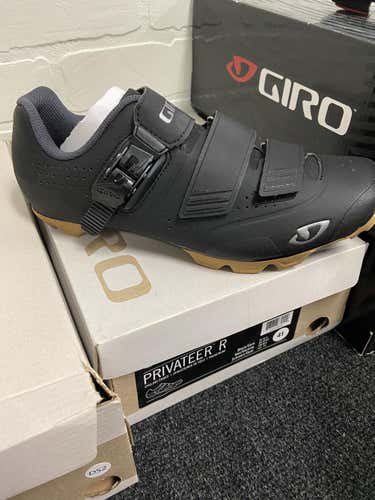 New Size 8 Giro Privateer R Bike Shoes