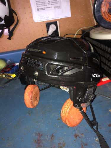 Black Used Medium CCM Fitlite 3DS  Helmet