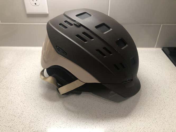 Smith Variant Brim Large Unisex Helmet (Lightly Used)