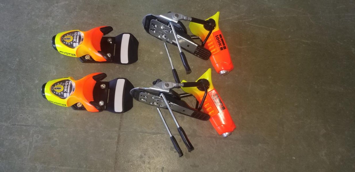 New Look Pivot 18 B75