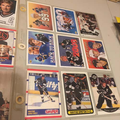 Wayne Gretzky Hockey Card Lot Mint Condition 99