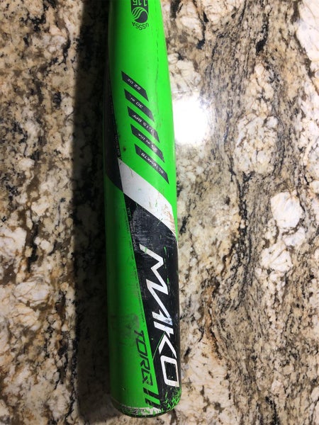 Kid Pitch (9YO-13YO) 2016 Composite Mako Torq (-8) 22 oz 30" Bat