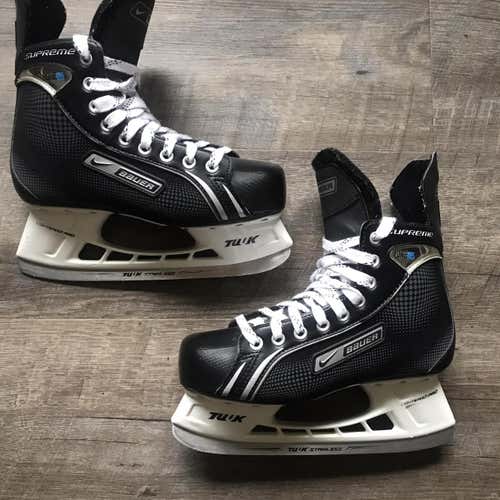 Senior Bauer Supreme One05 Regular Width  Size 6 Hockey Skates