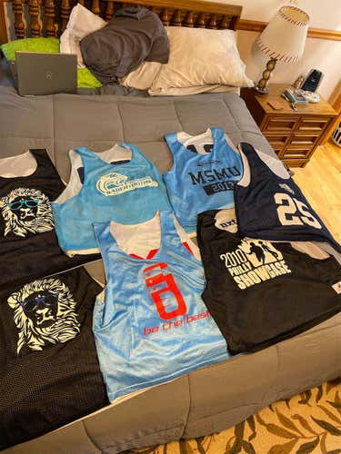 6 L/XL Pinnies For $20 NEED GONE ASAP