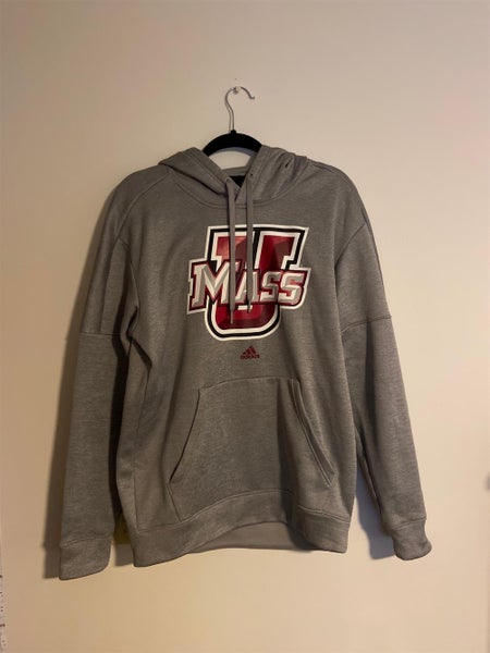 Men’s UMass Sweatshirt
