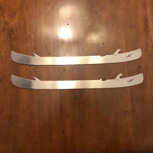New LS4 Steel Size 296