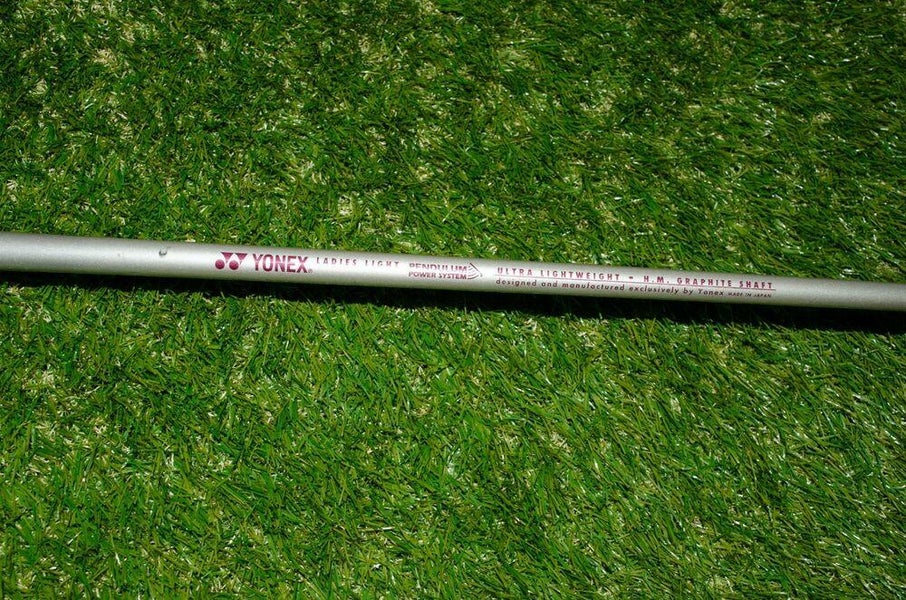 Yonex	Super ADX 200	8 Iron 	Right Handed 	35.5"	Graphite 	Ladies	New Grip