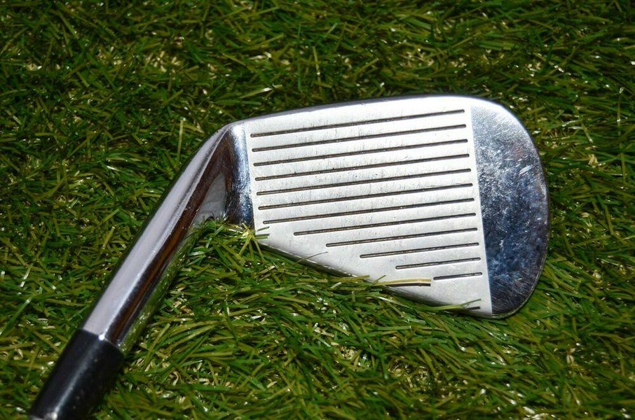 Mizuno 	Mp-62	6 Iron 	Right Handed 	37.5"	Steel 	Extra Stiff	New Grip