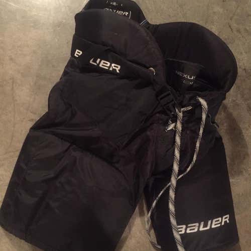Black Junior Medium Bauer Nexus N7000 Hockey Pants