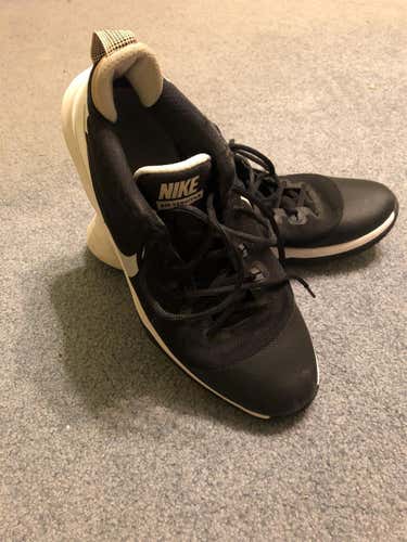 Nike Air Versatile Basketball Shoes