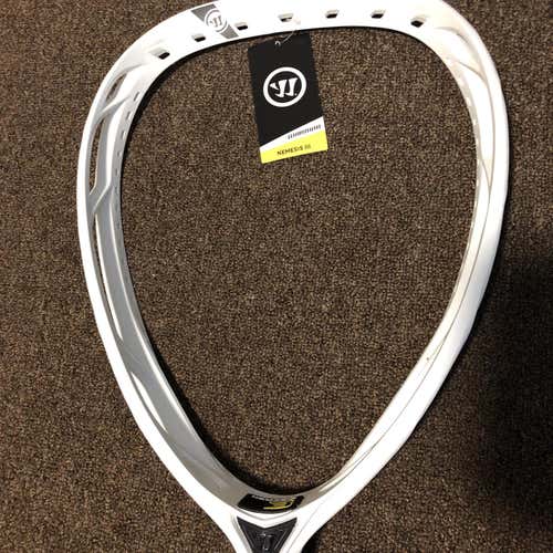 New Unstrung Nemesis 3 Goalie Head