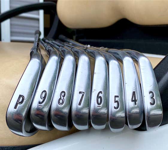 Men's Right Handed Titleist CB 714 Forged Stiff Flex Steel Shaft Iron Set (3-PW)