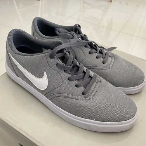 Nike Gray 11.5