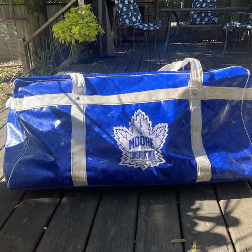 38” Men’s bag Great Shape